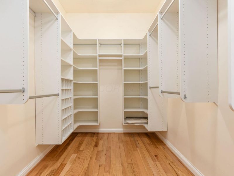 2150 Lane Woods Drive, Columbus, OH 43221 Photo 32