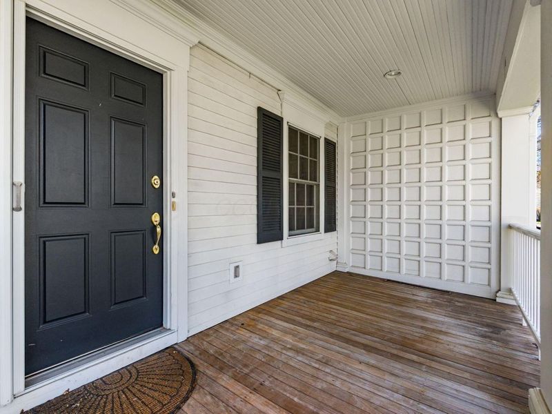 2150 Lane Woods Drive, Columbus, OH 43221 Photo 4