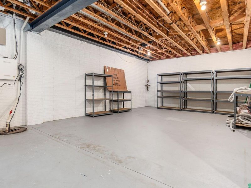 2150 Lane Woods Drive, Columbus, OH 43221 Photo 41