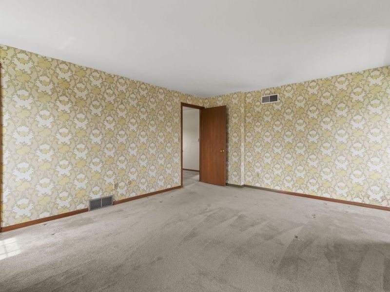 1090 Woodmere Road, Columbus, OH 43220 Photo 26