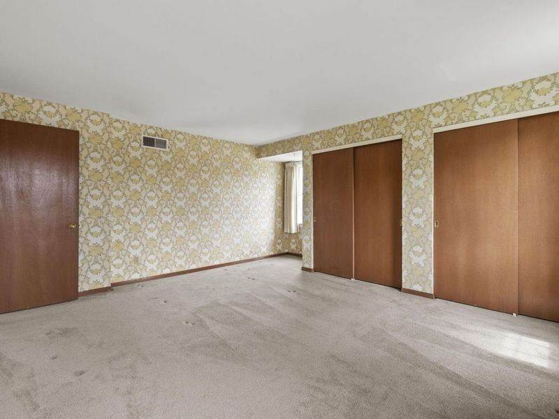 1090 Woodmere Road, Columbus, OH 43220 Photo 27