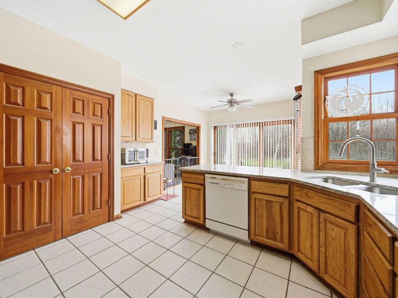 6438 Blue Church Road, Sunbury, OH 43074 Photo 14