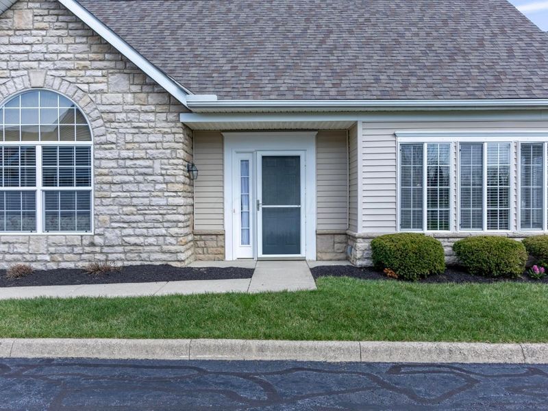 4908 Ashleigh Drive , Dublin, OH 43016 Photo 5