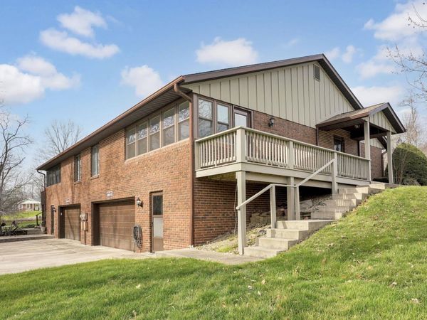 500 Greentree Drive, Unit 11, Bedford, IN 47421