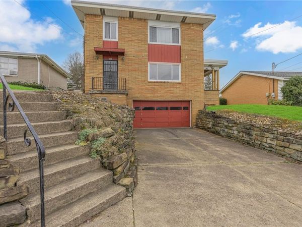 2919 Pioneer Avenue, Pittsburgh, PA 15226