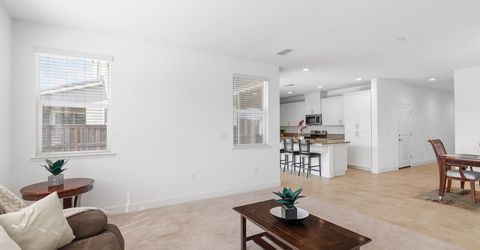 18338 Amador Dr, Lathrop, CA 95330 Photo