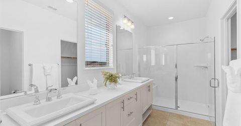 18338 Amador Dr, Lathrop, CA 95330 Photo