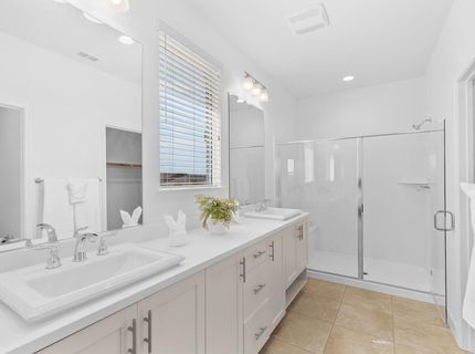 18338 Amador Dr, Lathrop, CA 95330 Photo