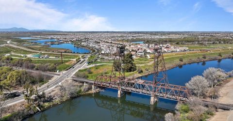 18338 Amador Dr, Lathrop, CA 95330 Photo