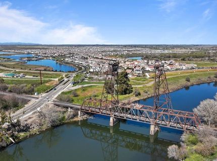 18338 Amador Dr, Lathrop, CA 95330 Photo