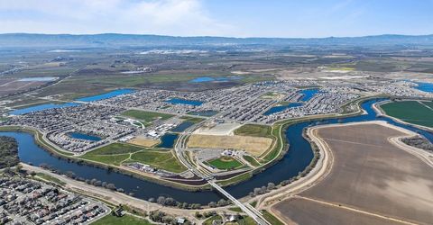 18338 Amador Dr, Lathrop, CA 95330 Photo