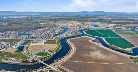 18338 Amador Dr, Lathrop, CA 95330 Photo