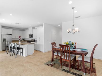 18338 Amador Dr, Lathrop, CA 95330 Photo