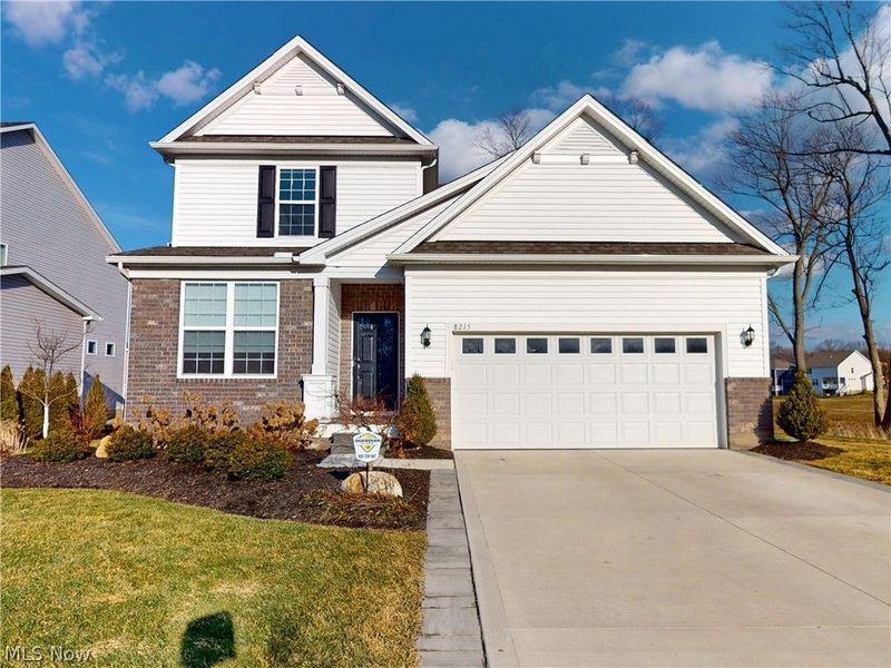 8215 Mustang Lane, Mentor, OH 44060 Photo 1