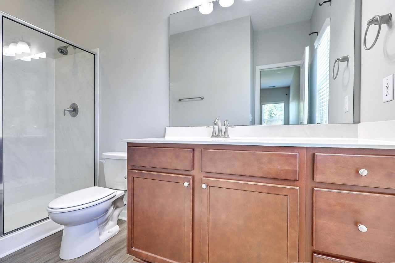 9657 Spencer Woods Road Photo 10