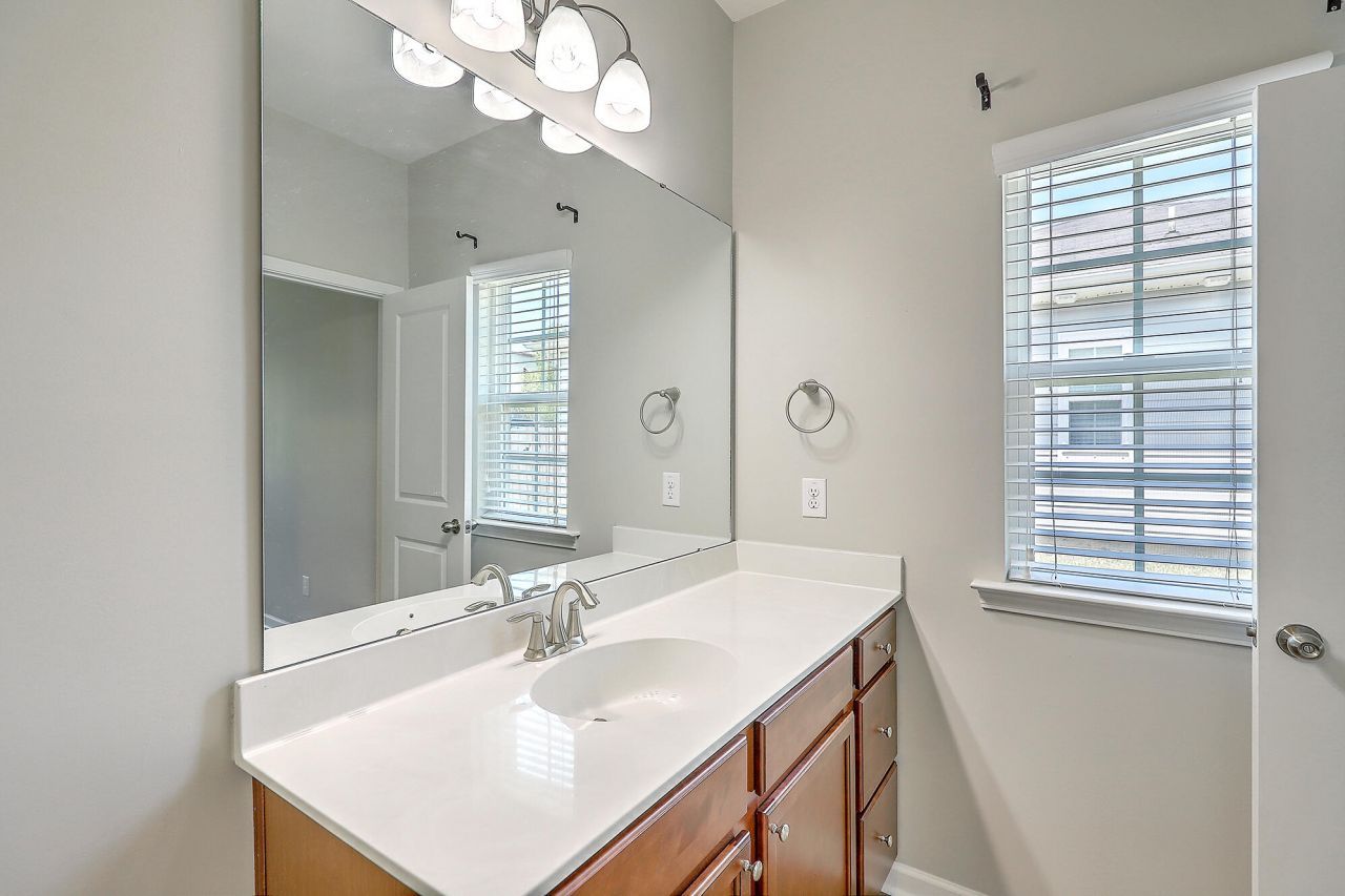 9657 Spencer Woods Road Photo 11