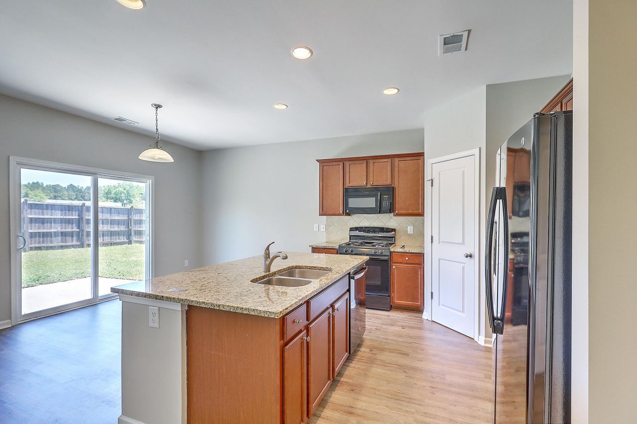 9657 Spencer Woods Road Photo 16