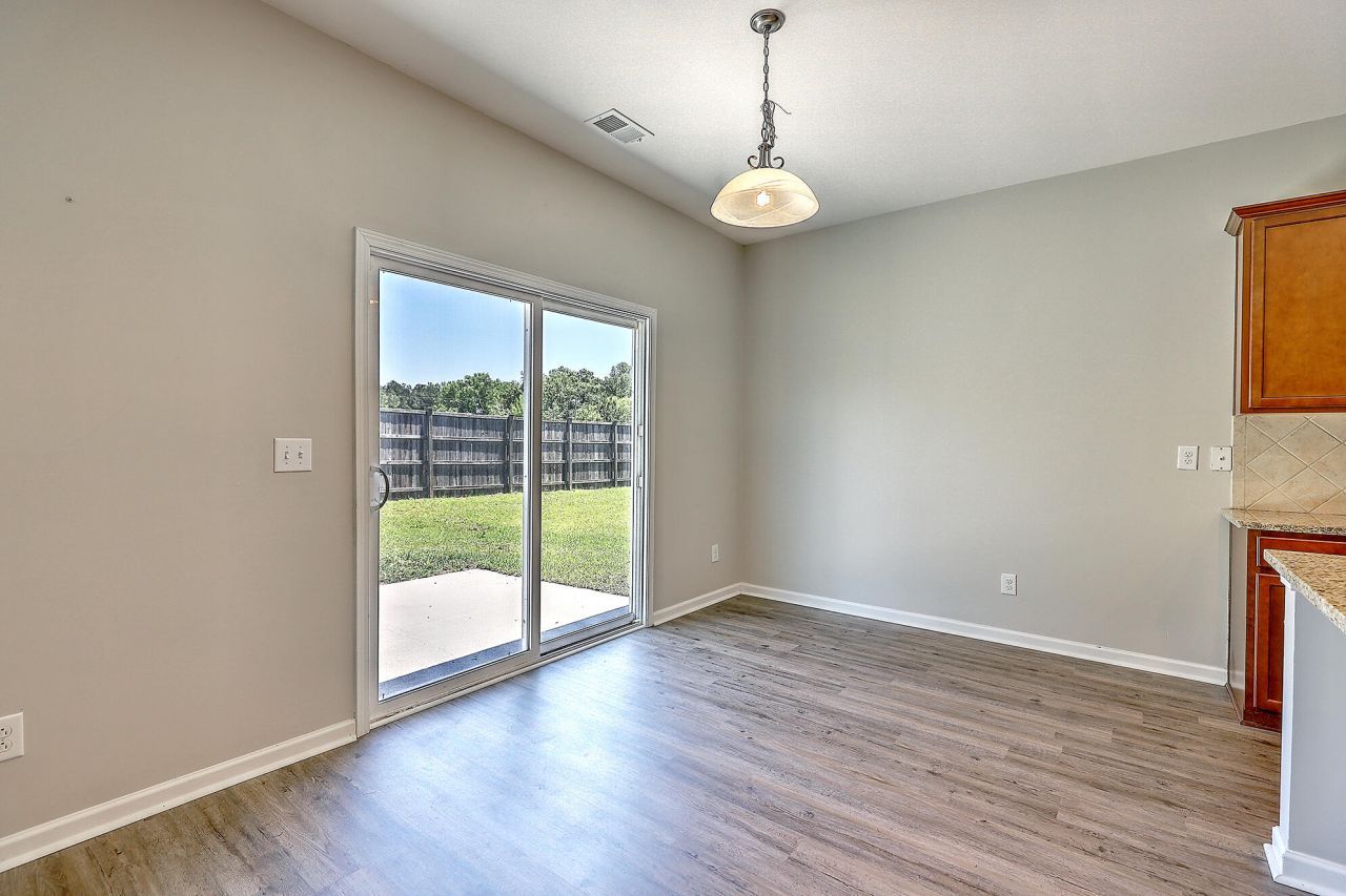 9657 Spencer Woods Road Photo 19