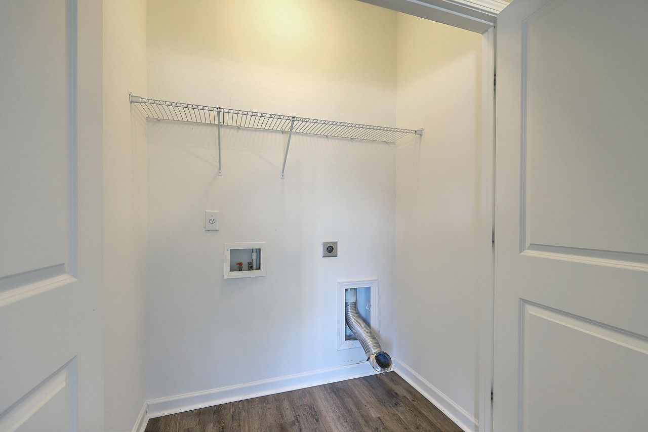 9657 Spencer Woods Road Photo 5