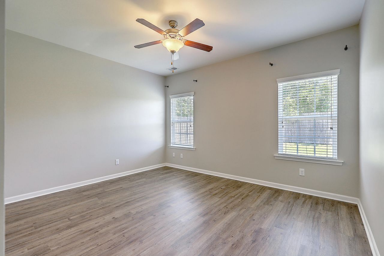 9657 Spencer Woods Road Photo 6