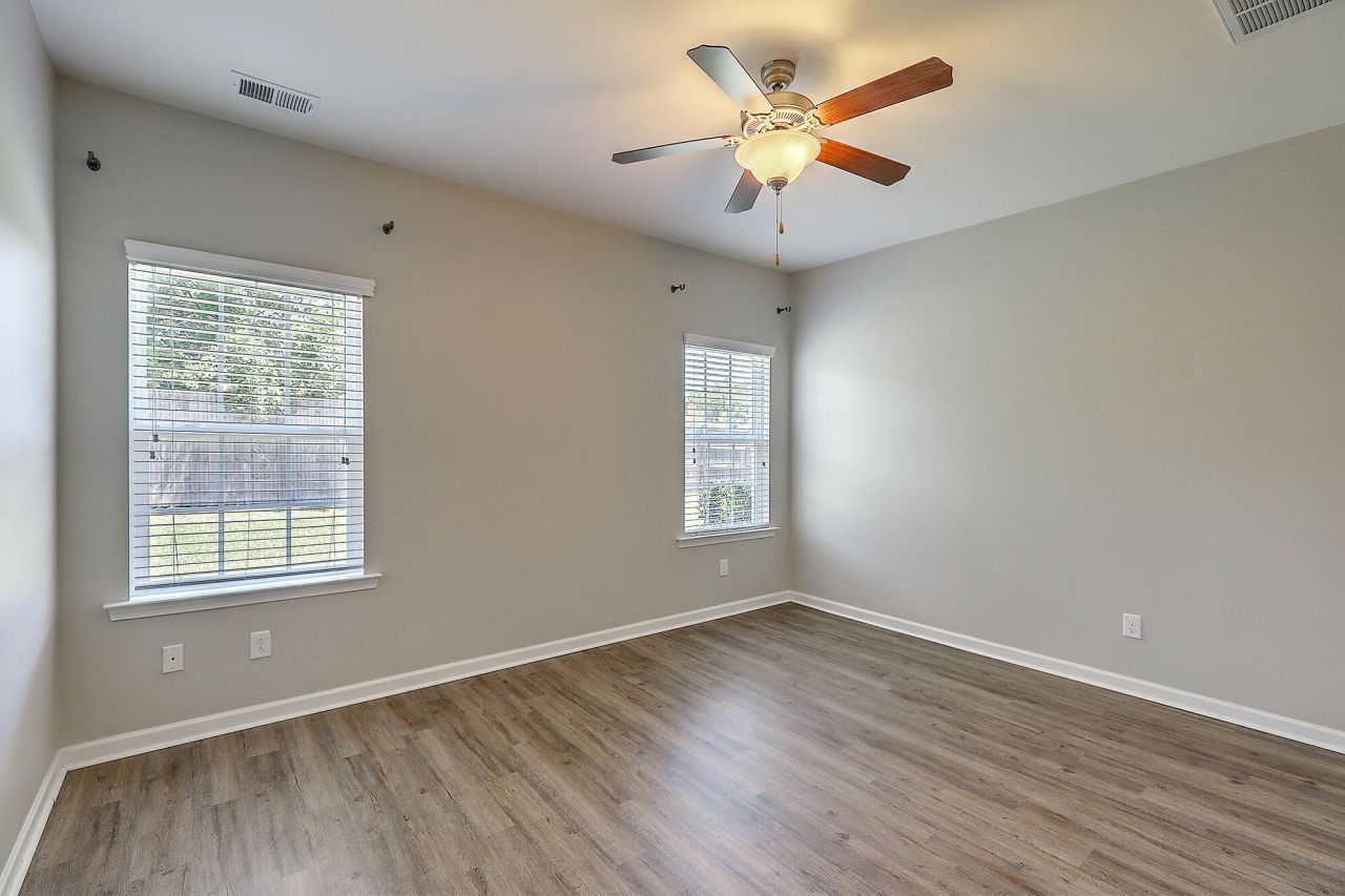 9657 Spencer Woods Road Photo 7