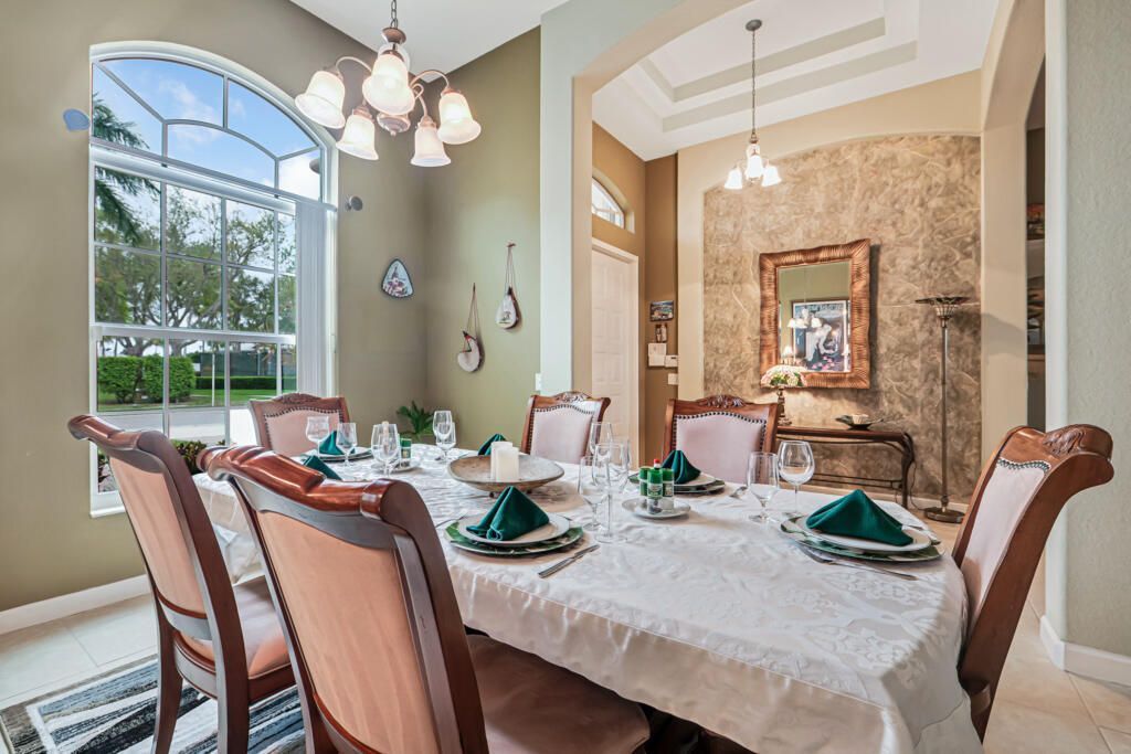 9433 Lantern Bay Circle, West Palm Beach, FL 33411 Photo