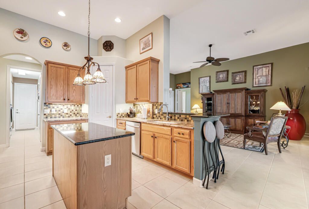 9433 Lantern Bay Circle, West Palm Beach, FL 33411 Photo