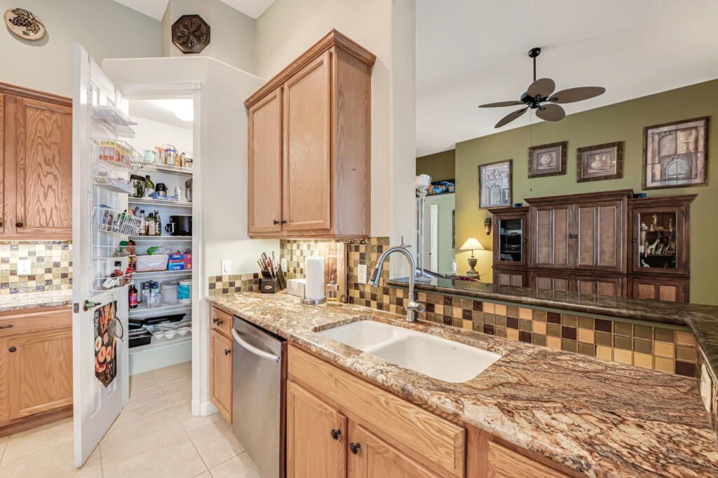 9433 Lantern Bay Circle, West Palm Beach, FL 33411 Photo