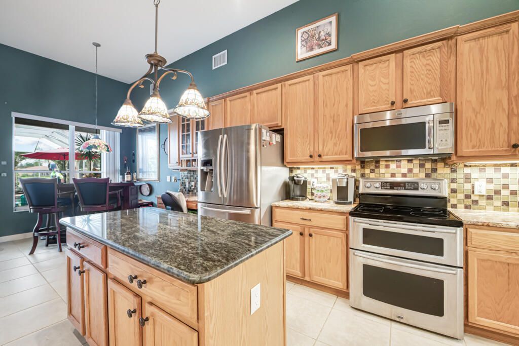 9433 Lantern Bay Circle, West Palm Beach, FL 33411 Photo