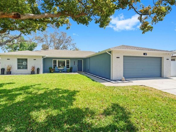 9667 123RD WAY , SEMINOLE, FL 33772