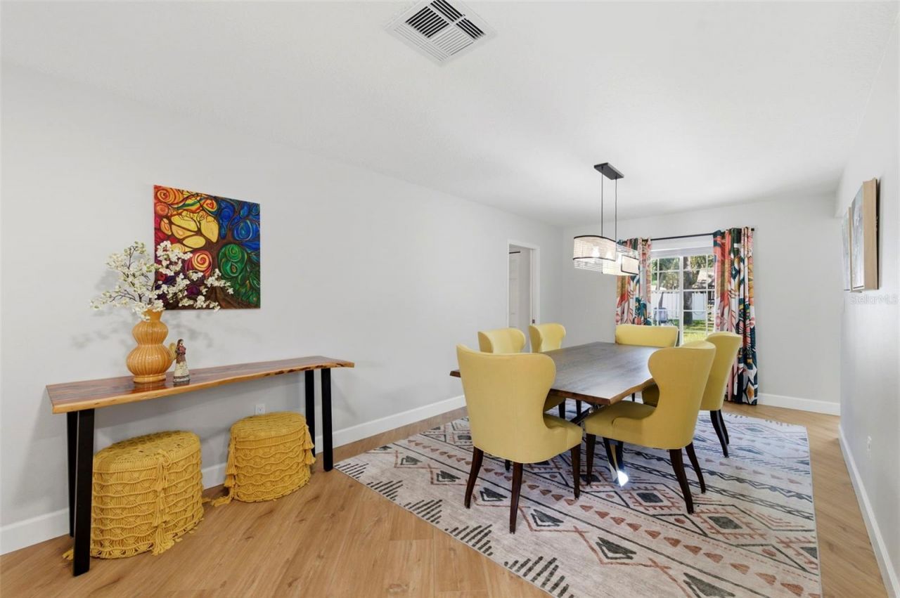 9667 123rd Way, Seminole, FL 33772 Photo