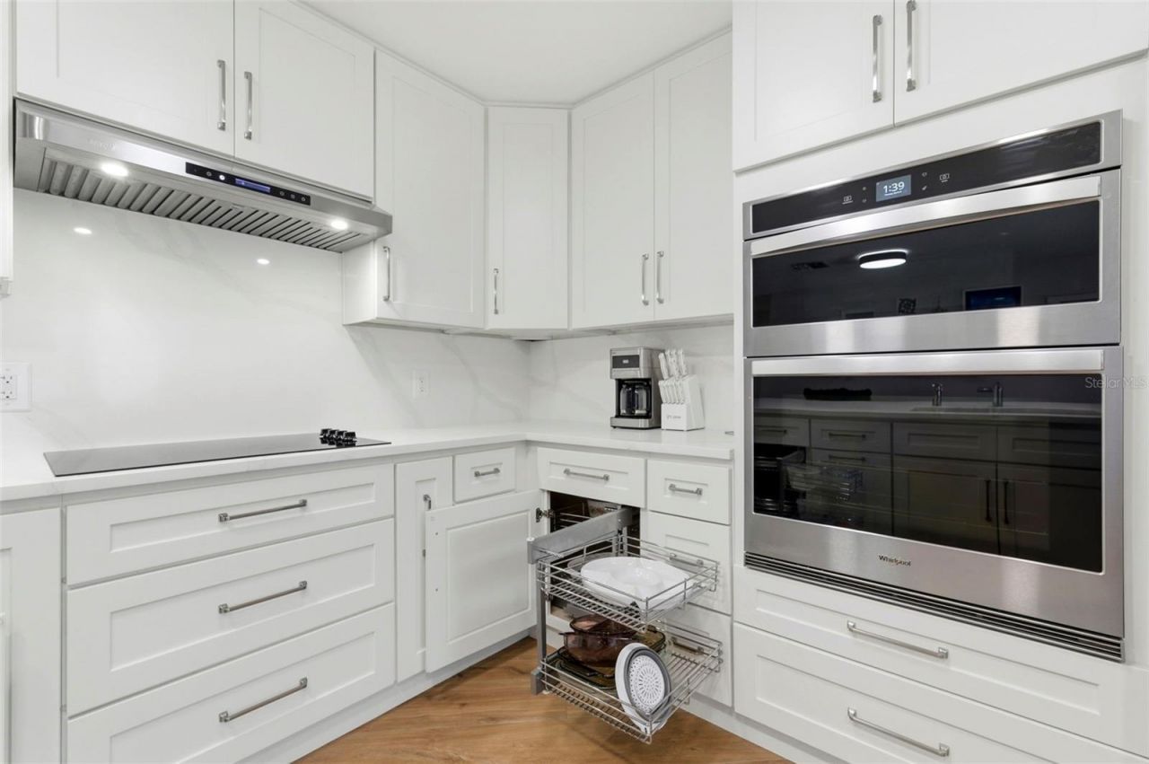 9667 123rd Way, Seminole, FL 33772 Photo