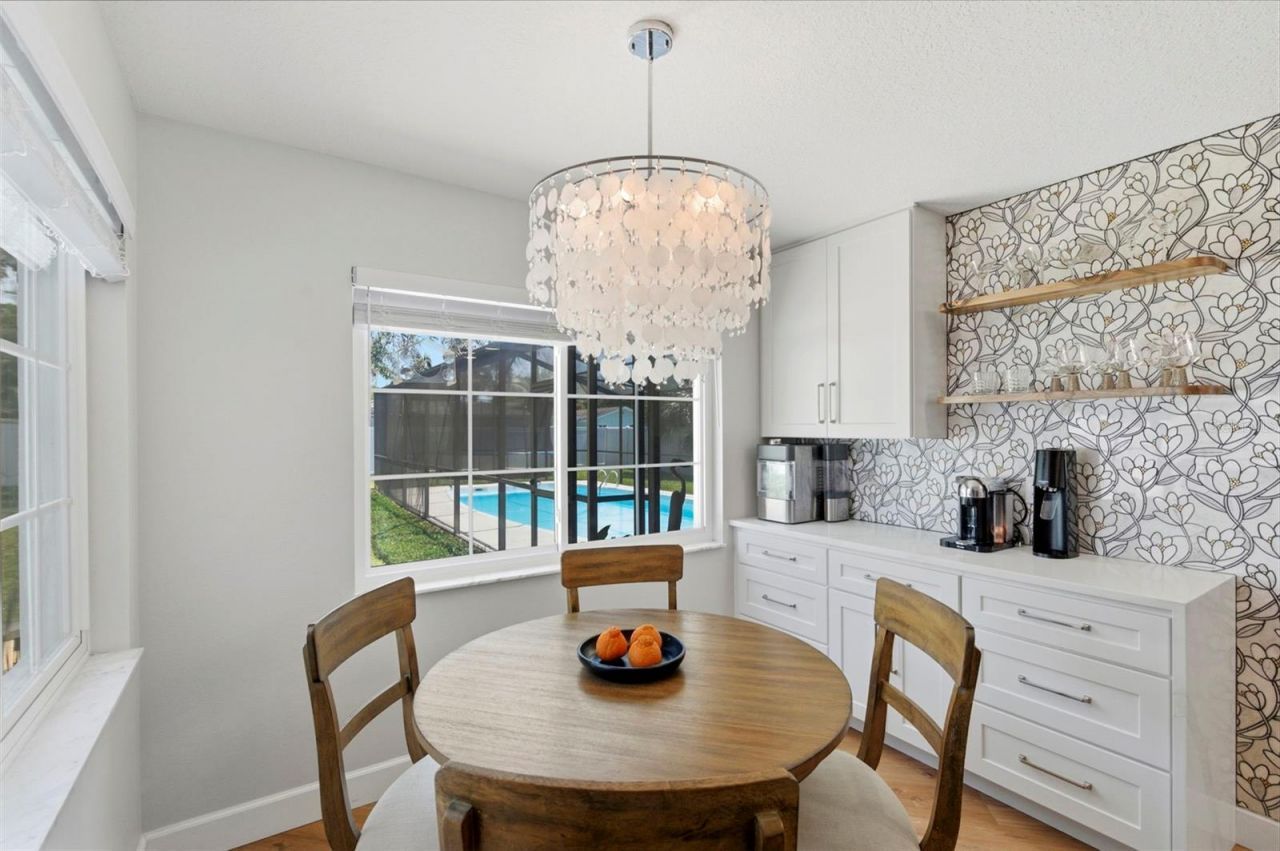 9667 123rd Way, Seminole, FL 33772 Photo