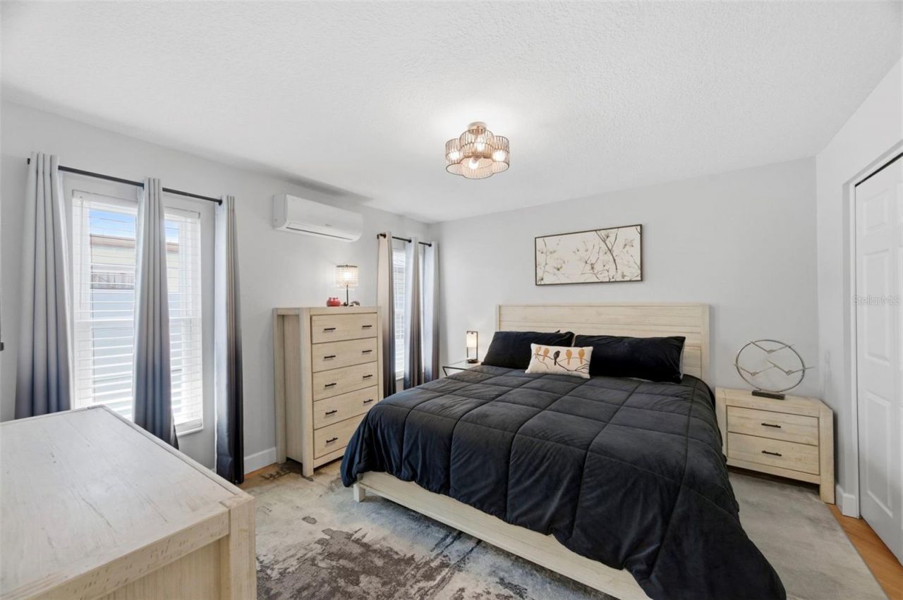 9667 123rd Way, Seminole, FL 33772 Photo