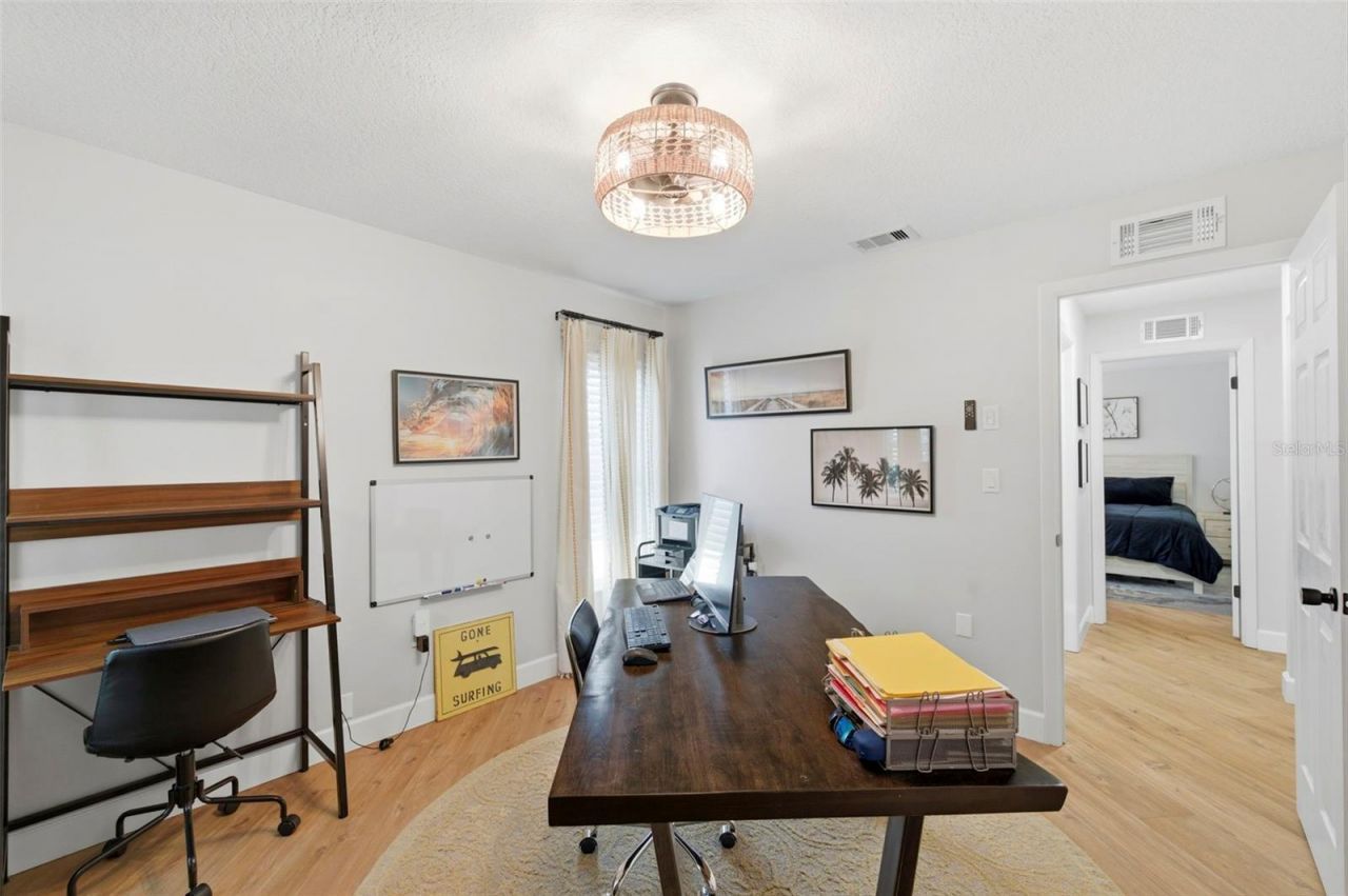 9667 123rd Way, Seminole, FL 33772 Photo