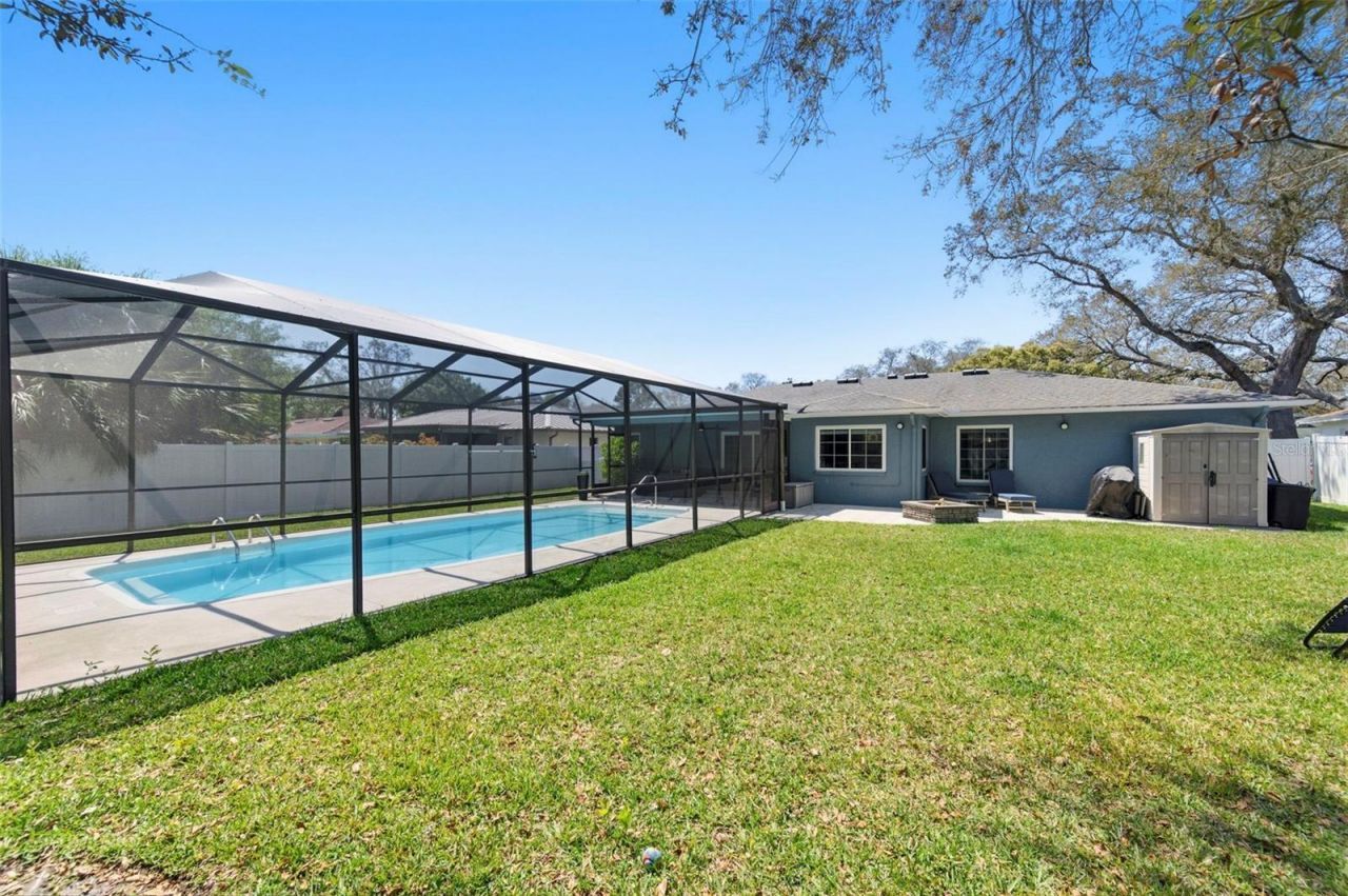 9667 123rd Way, Seminole, FL 33772 Photo