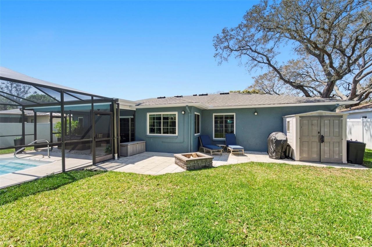 9667 123rd Way, Seminole, FL 33772 Photo