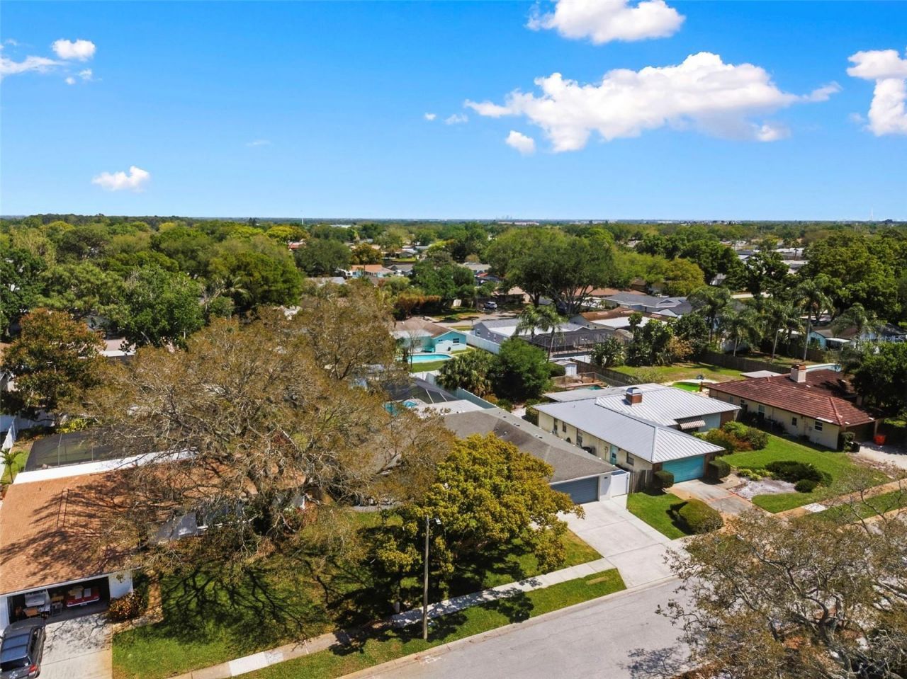 9667 123rd Way, Seminole, FL 33772 Photo