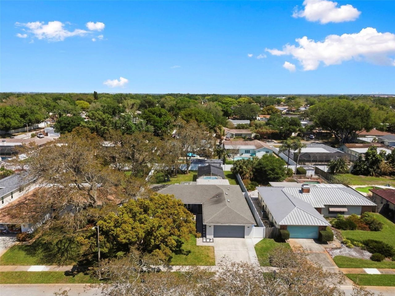 9667 123rd Way, Seminole, FL 33772 Photo