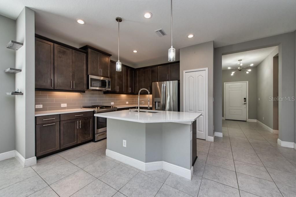 4311 Star Apple Terrace, Bradenton, FL 34203 Photo