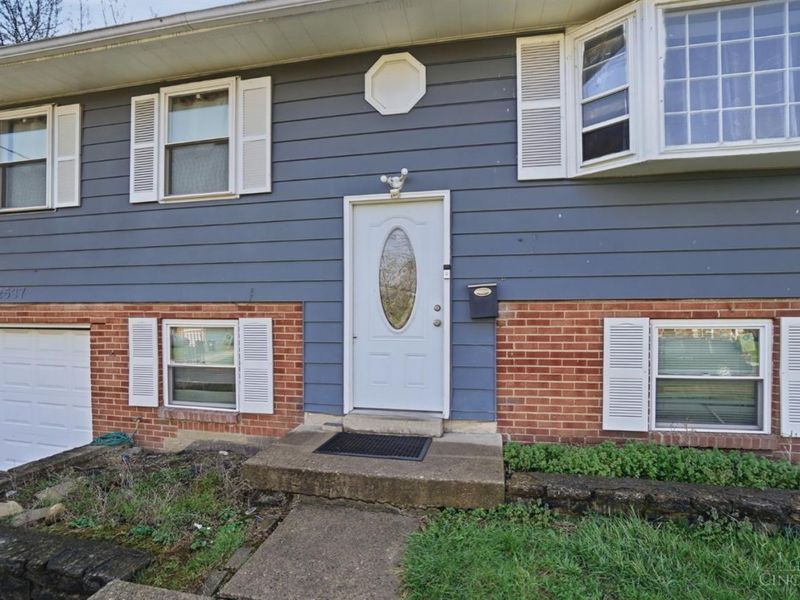 2537 Haverknoll Drive, Cincinnati, OH 45231 Photo 5