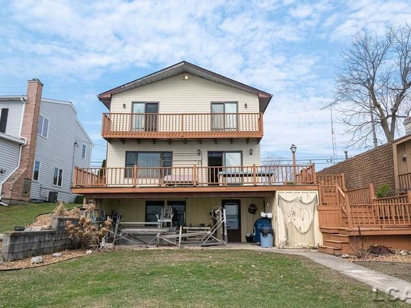 9900 Devils Lake , Manitou Beach, MI 49253