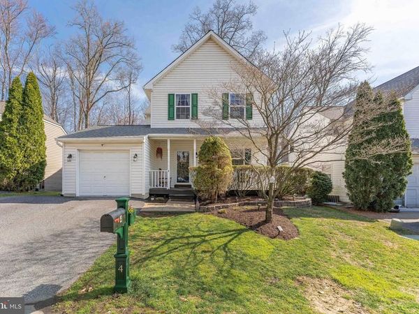 4 CANNON COURT, UPPER CHICHESTER, PA 19061