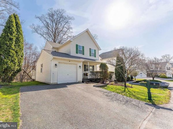 4 CANNON COURT, UPPER CHICHESTER, PA 19061