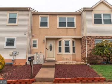 308 WAYNE COURT, HOLLAND, PA 18966