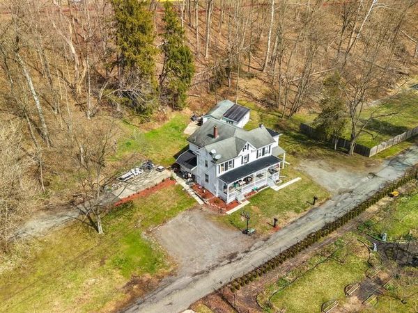 5-7 VANNATTA PLACE, BELVIDERE, NJ 07823