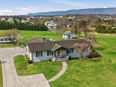 2171 ORANDA ROAD, STRASBURG, VA 22657