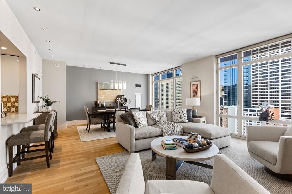 130 S 18th Street, Unit 1402, Philadelphia, PA 19103 Main Photo