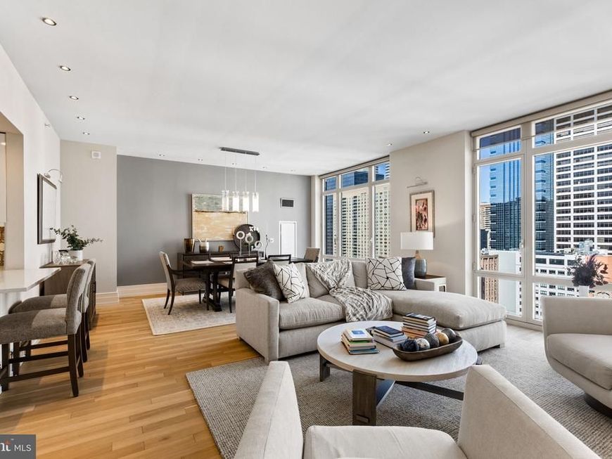 130 S 18th Street, Unit 1402, Philadelphia, PA 19103 Main Photo