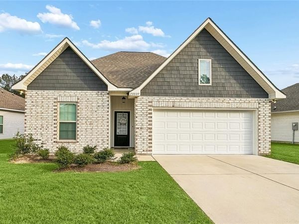 73327 FOREST CREEK Drive, Covington, LA 70433